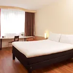 Ibis Budapest City